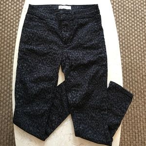 GAP Leopard Jeans